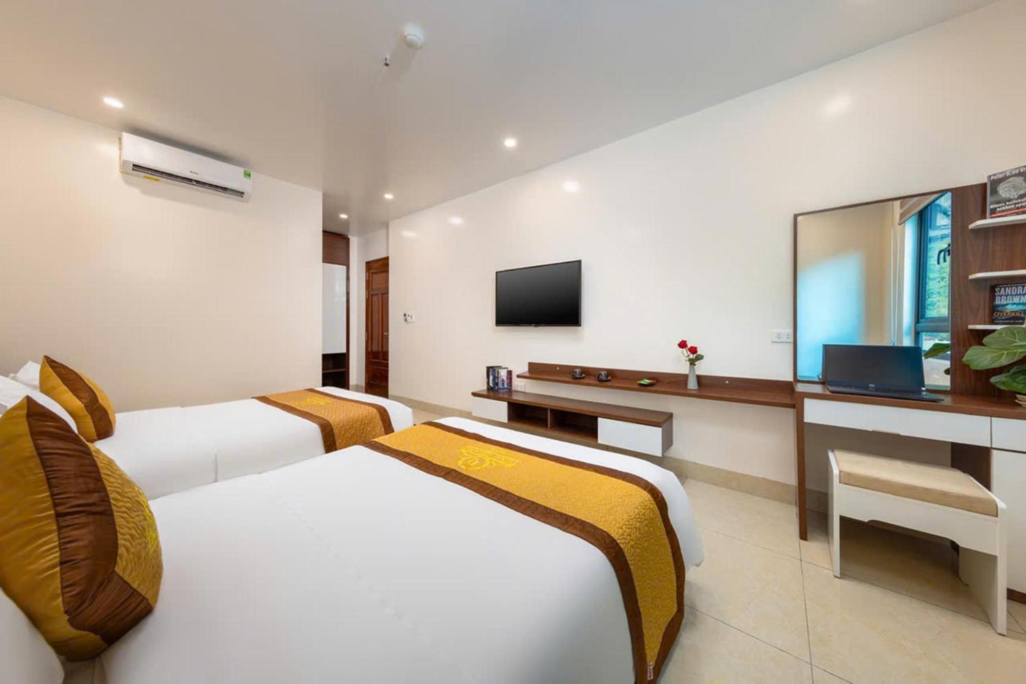 Dong Khe Sau Tung Quang Hotel מראה חיצוני תמונה